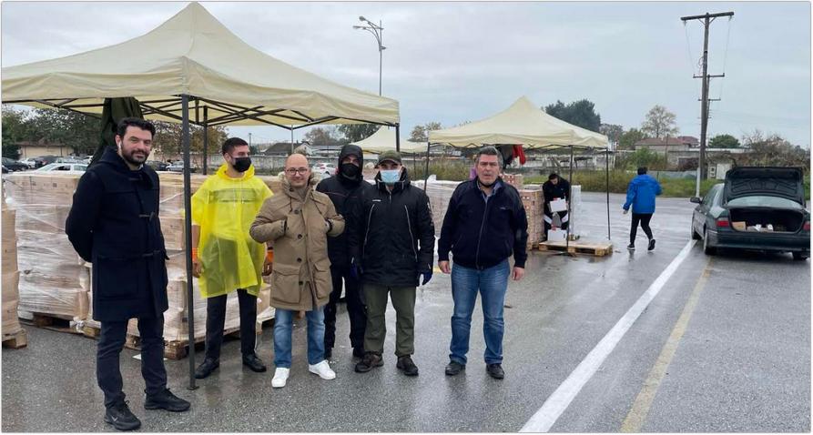 Δήμος Κατερίνης: Ξεκίνησε και συνεχίζεται στην Ανδρομάχη, η διανομή προϊόντων στους δικαιούχους του ΚΕΑ-TEBA