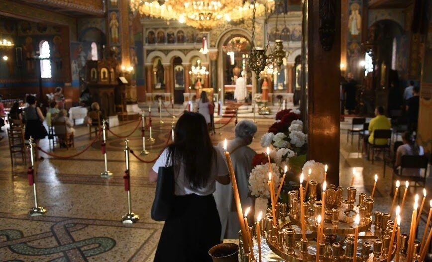 Με τι μέτρα για τον κορονοϊό θα γίνει η Ανάσταση