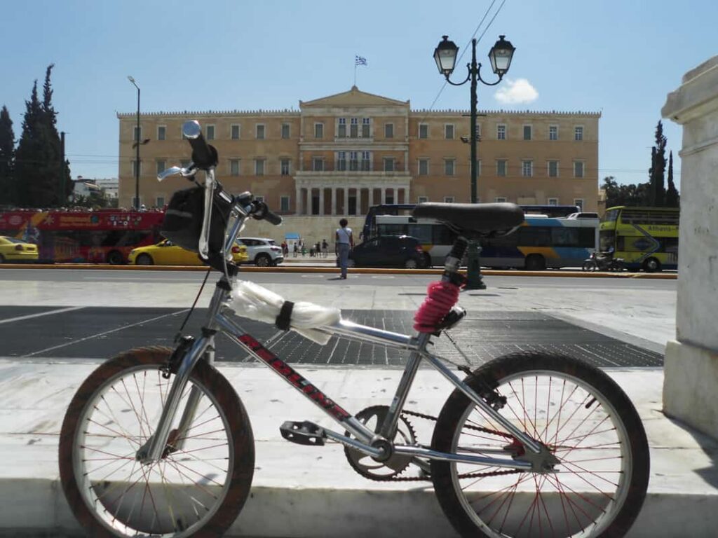 Ελ.π.πι. Ταξιδεύοντας Με Ποδήλατο Στον …Κόσμο 13441